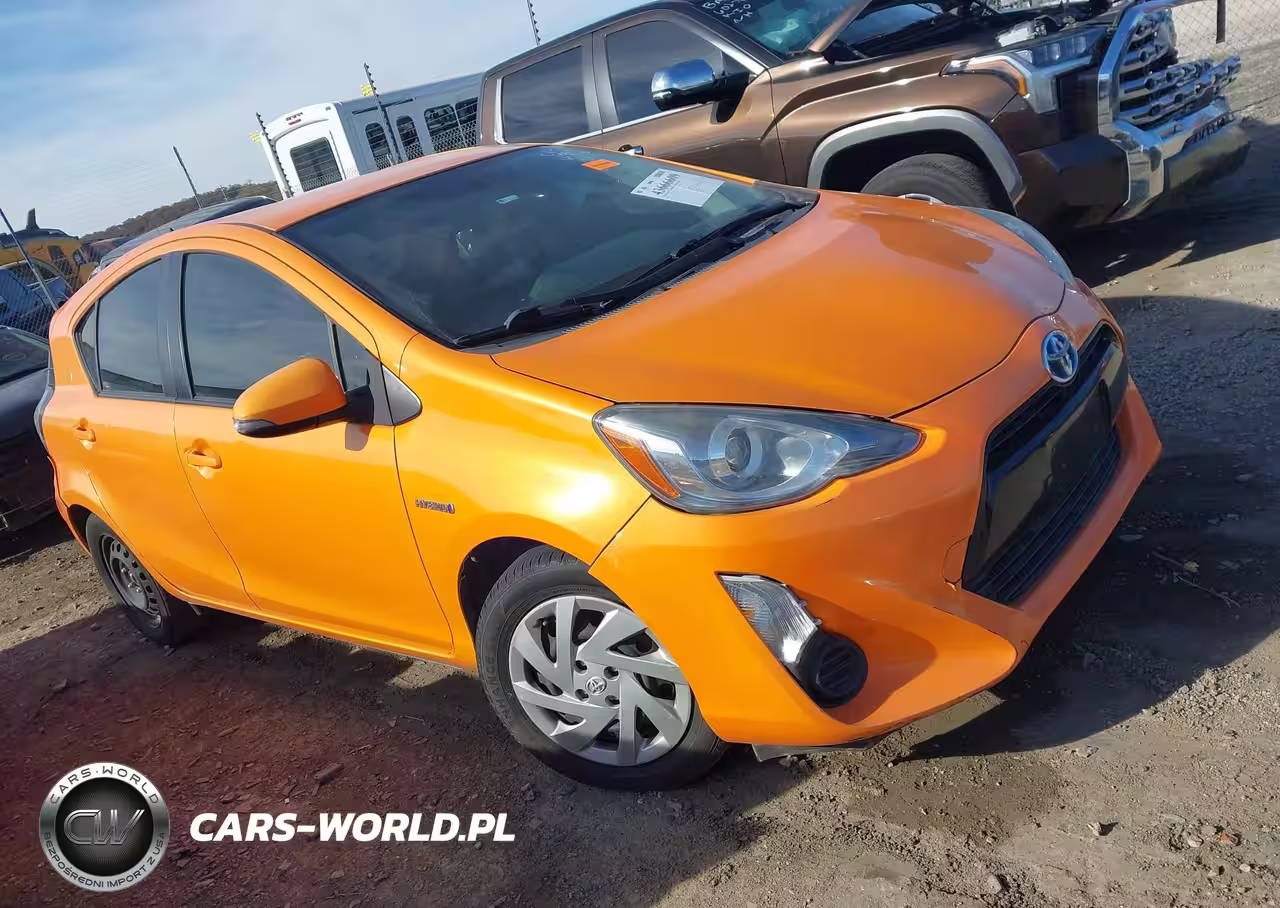 2015 Toyota Prius C Three