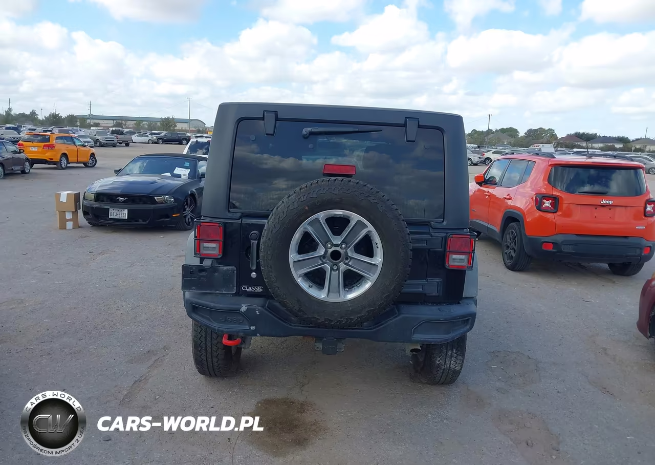 2012 Jeep Wrangler Unlimited Sport VIN:1C4BJWDG4CL153354 - 16