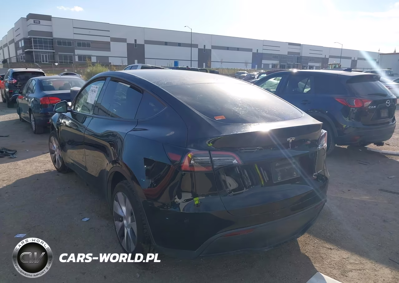 2023 Tesla Model Y Awd-Long Range Dual Motor All-Wheel Drive VIN:7SAYGDEE9PA151523 - 3
