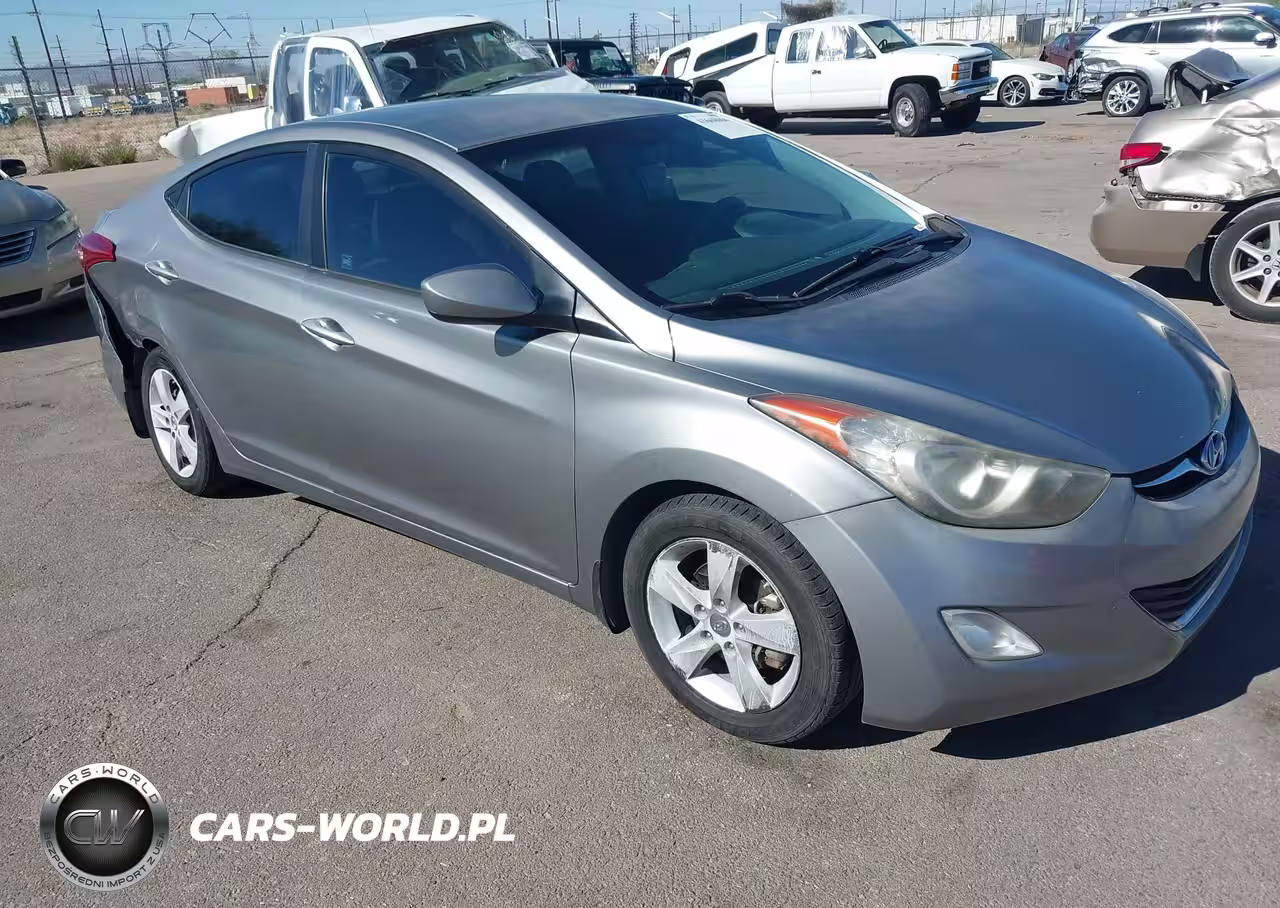 2013 Hyundai Elantra Gls