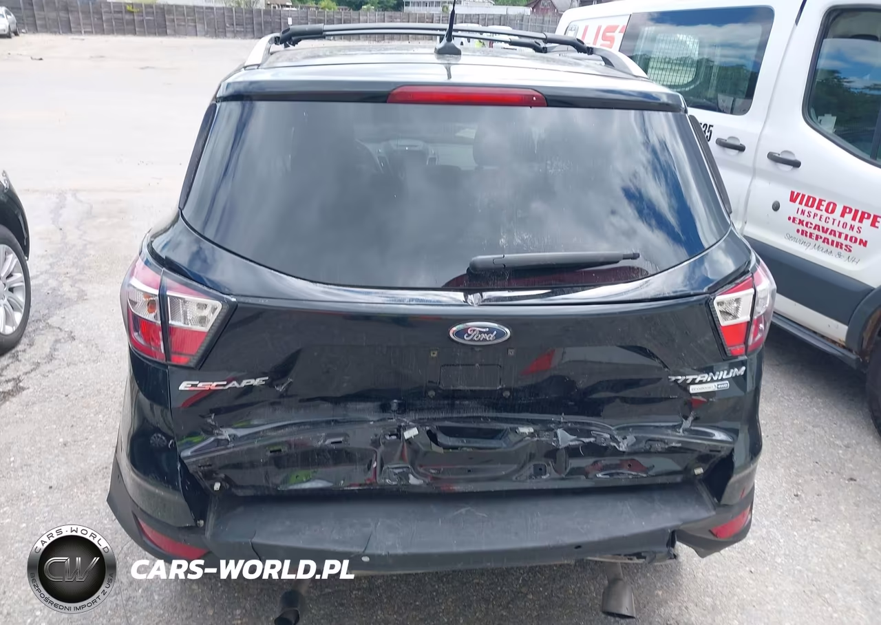2018 Ford Escape Titanium VIN:1FMCU9J94JUB92497 - 16