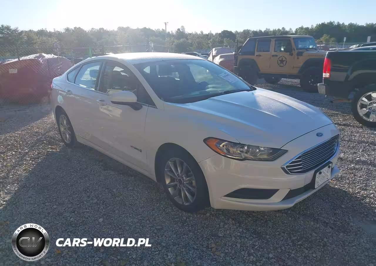 2017 Ford Fusion Hybrid Se