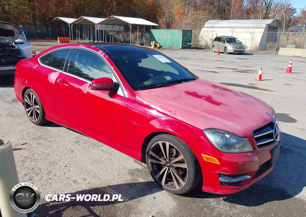 2014 Mercedes-Benz C 250