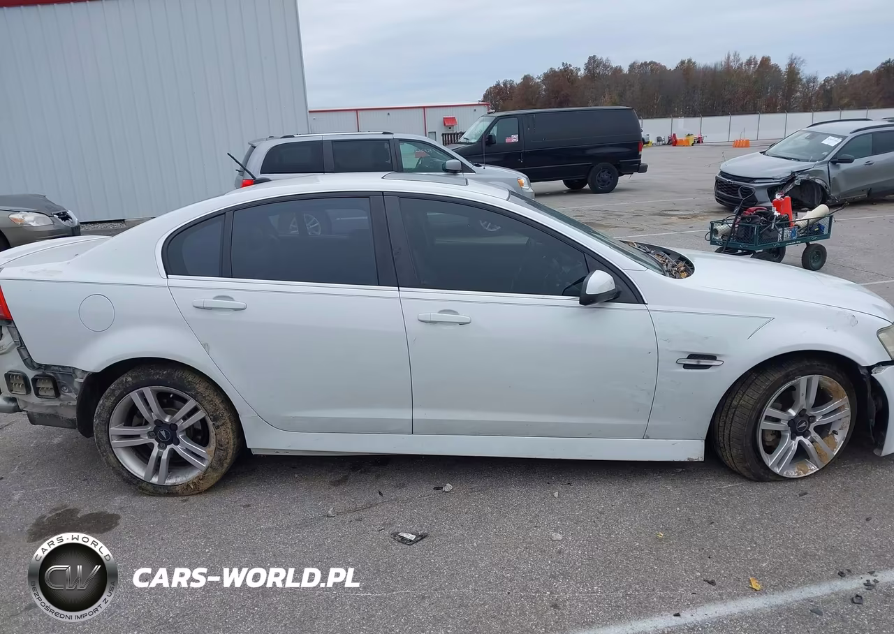 2009 Pontiac G8 VIN:6G2ER577X9L223290 - 14