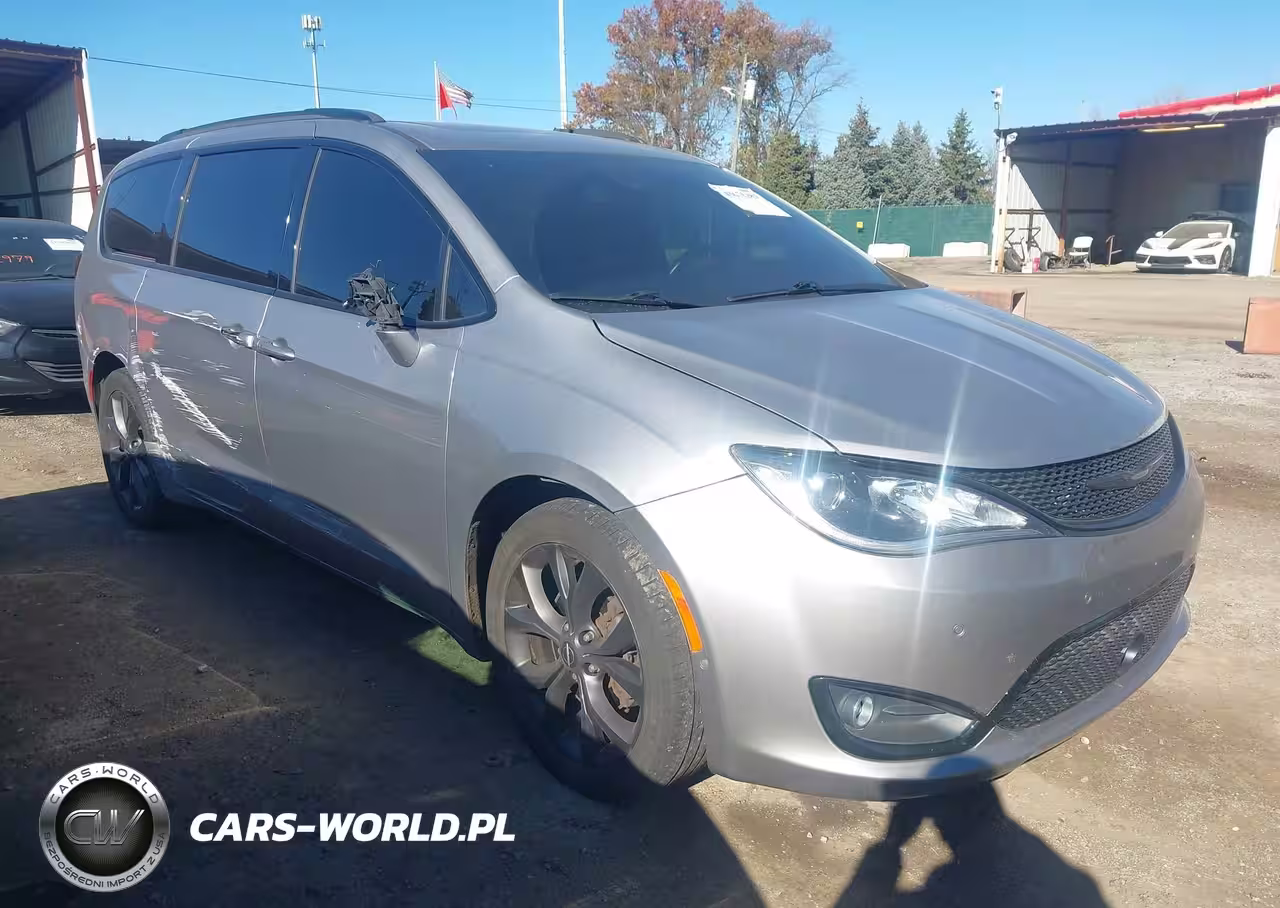 Główne zdjęcie 2020 Chrysler Pacifica 35Th Anniversary Touring L Plus