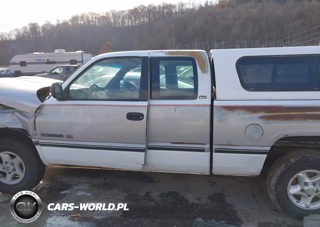 1996 Dodge Ram 1500 VIN:3B7HC13Z1TG145560 - 14