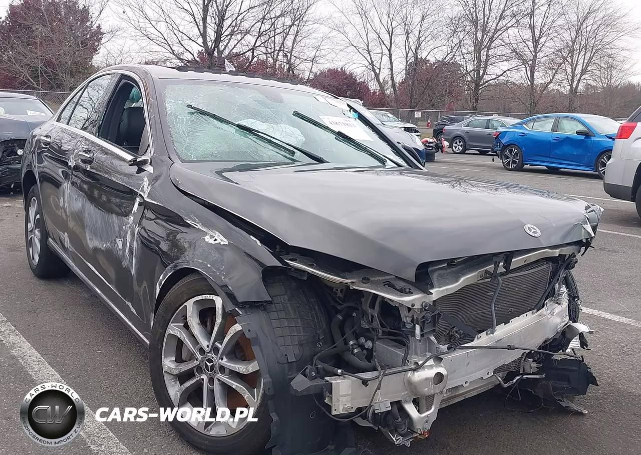 2018 Mercedes-Benz C 300 4Matic