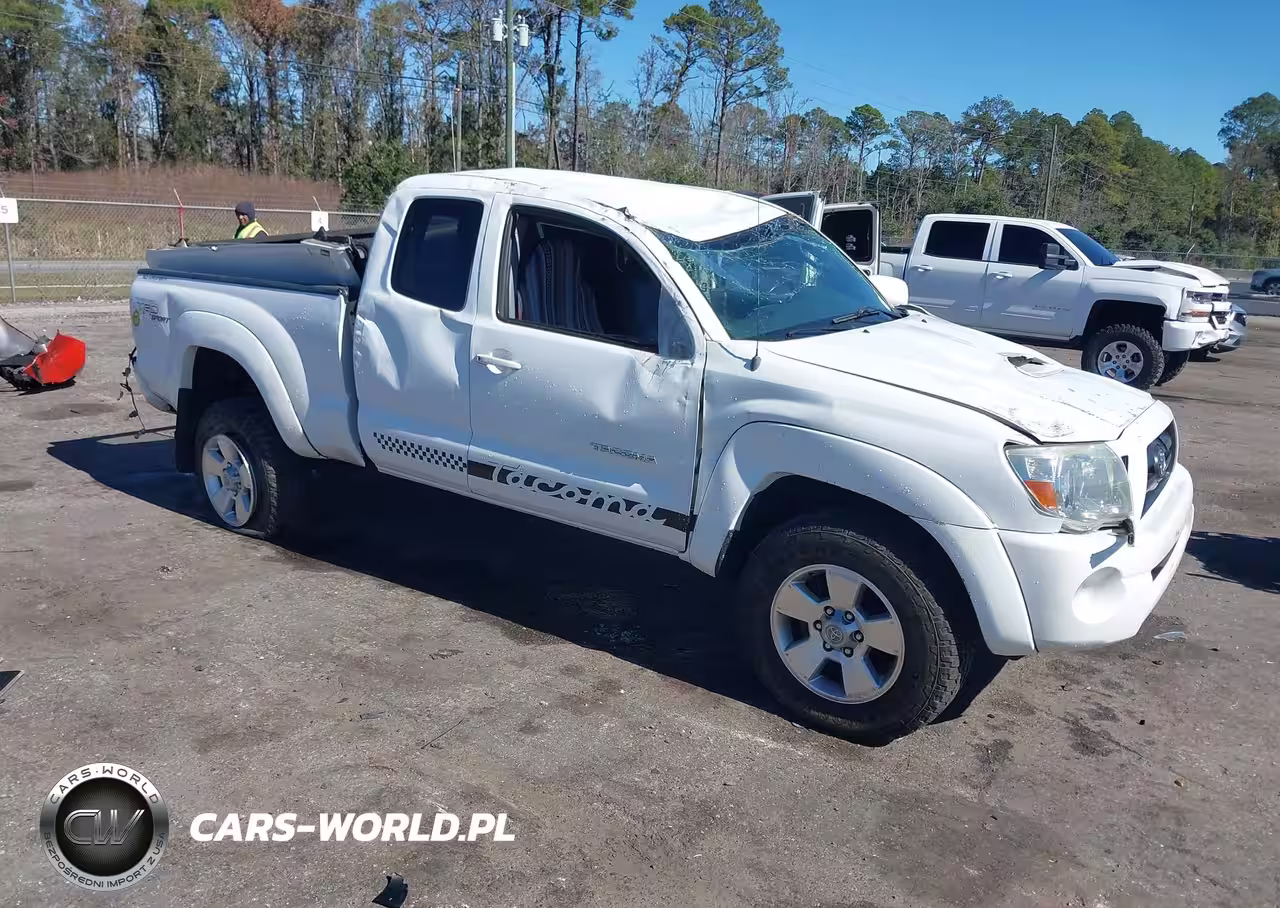 2005 Toyota Tacoma Base V6