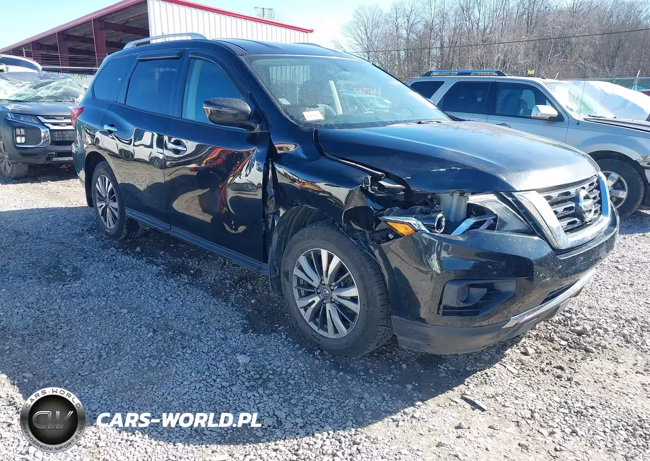 2018 Nissan Pathfinder S