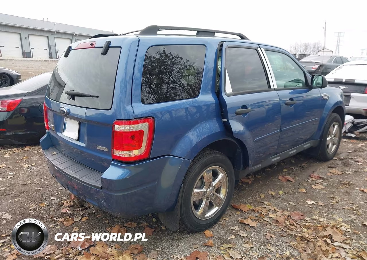 2009 Ford Escape Xlt VIN:1FMCU03G79KA92716 - 4