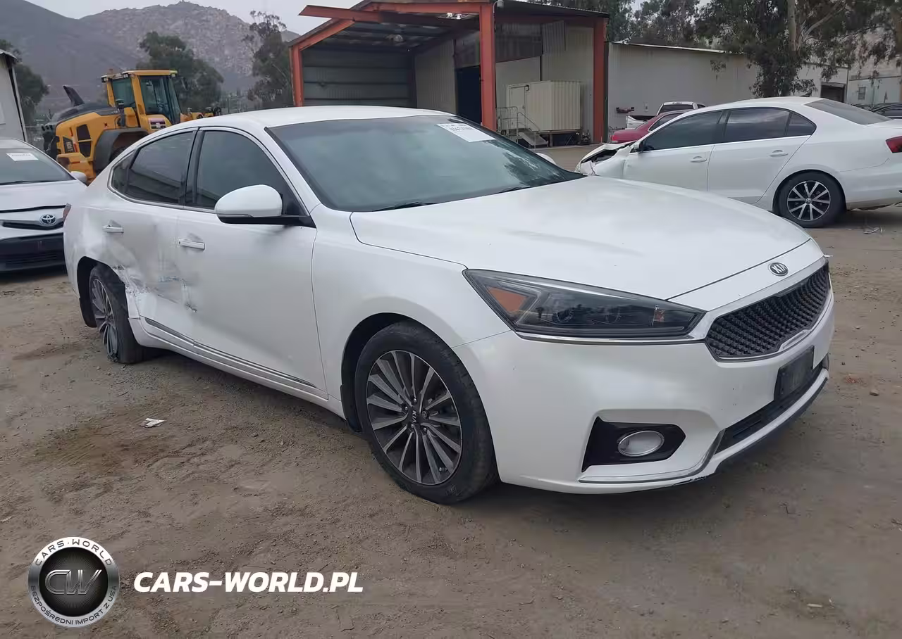 2017 Kia Cadenza Premium
