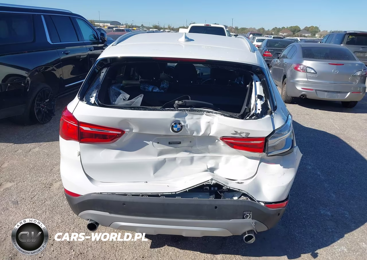 2017 BMW X1 Sdrive28I VIN:WBXHU7C38H5H33794 - 6