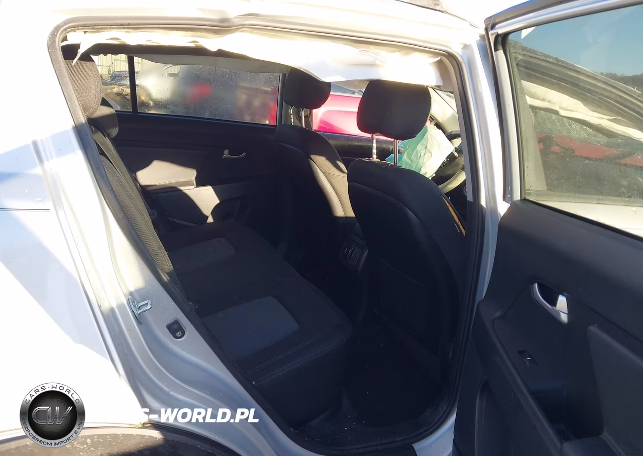 2016 Kia Sportage Lx VIN:KNDPB3AC2G7811268 - 8