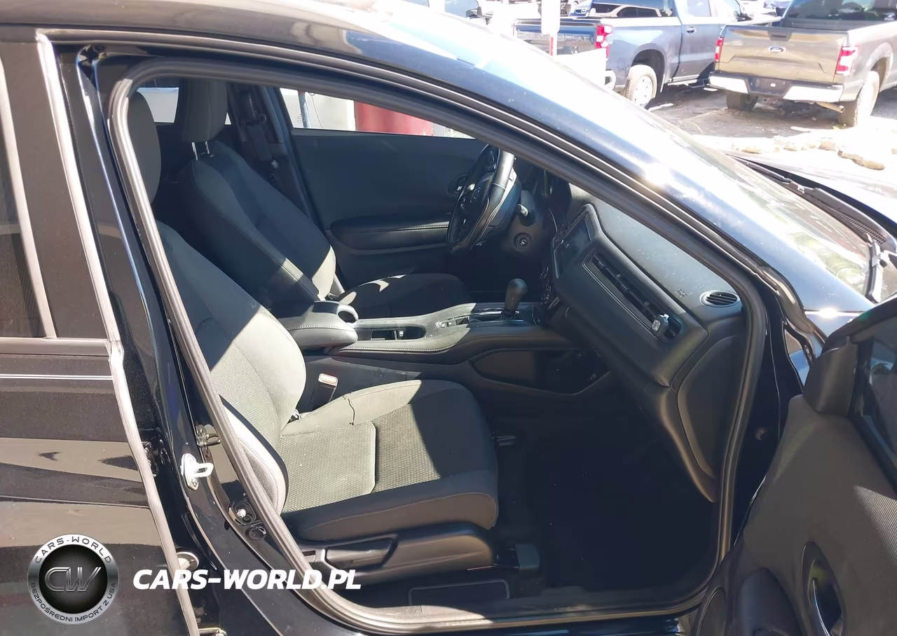2020 Honda Hr-V 2Wd Sport VIN:3CZRU5H1XLM706619 - 5
