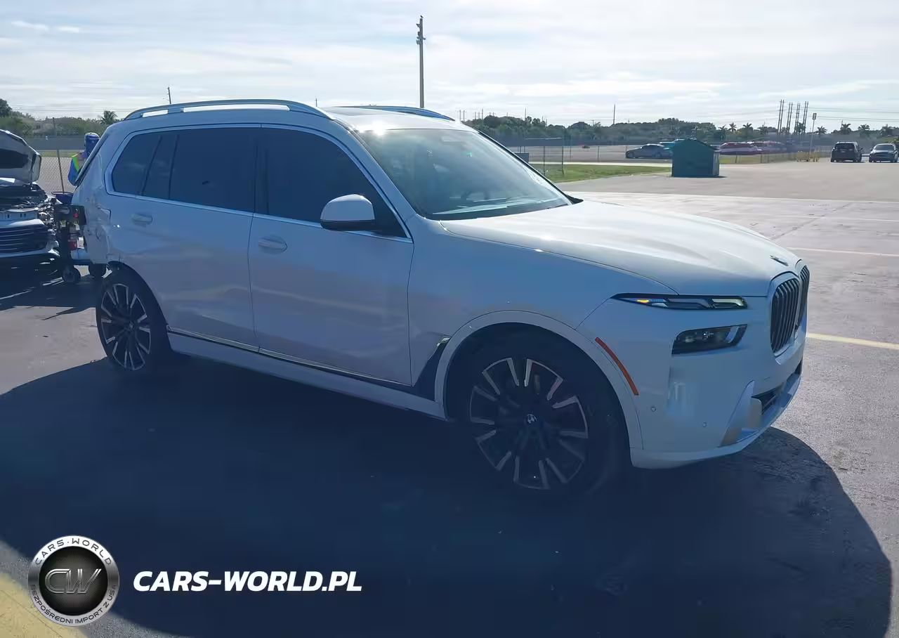 2024 BMW X7 xDrive40I