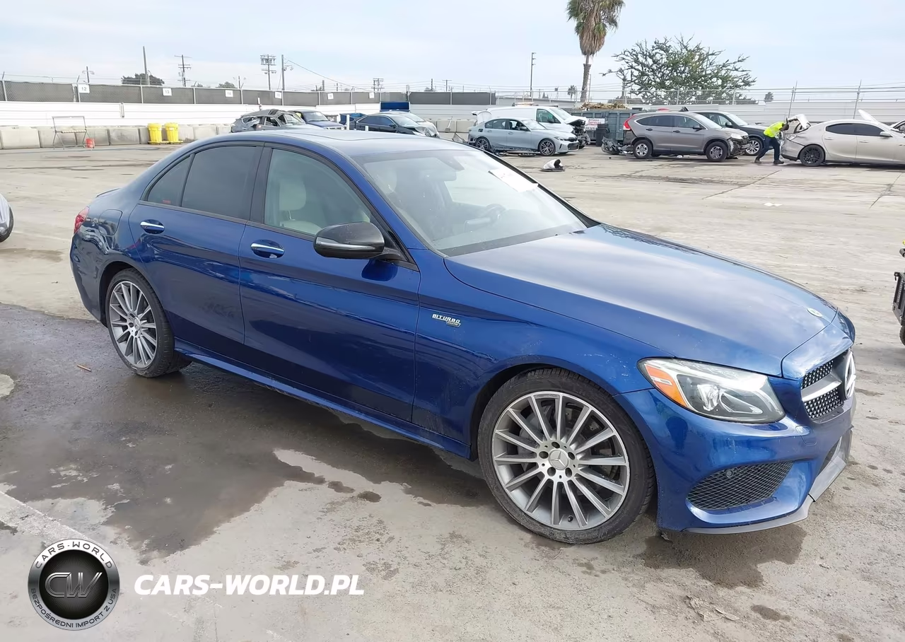 2018 Mercedes-Benz C 300 – zdjęcie 1 z 15