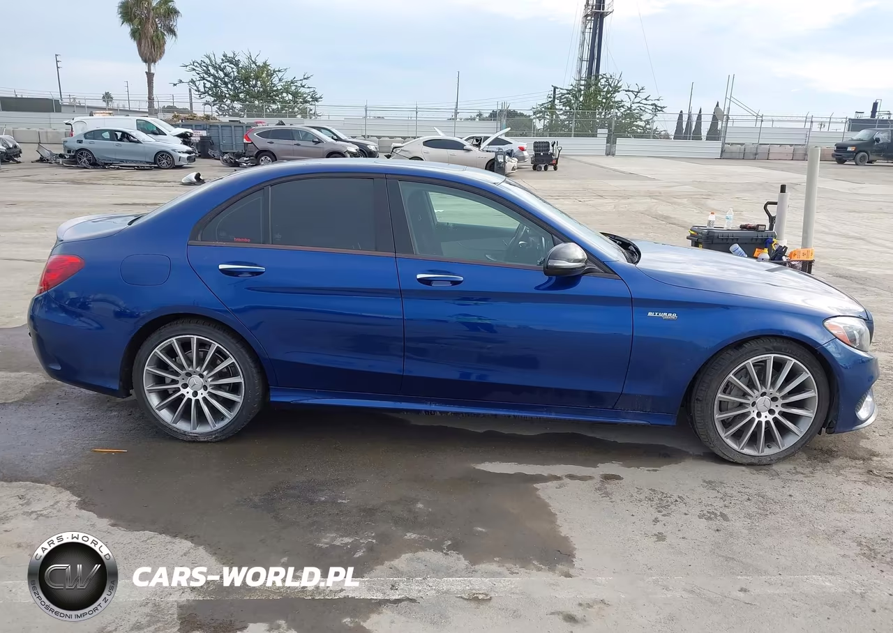 2018 Mercedes-Benz C 300 VIN:55SWF4JB5JU245457 - 12