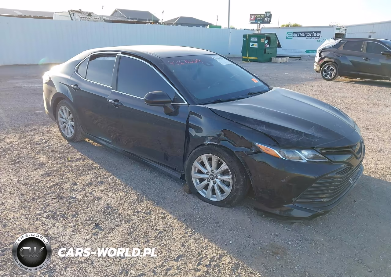2018 Toyota Camry Le VIN:4T1B11HK6JU673351 - 6