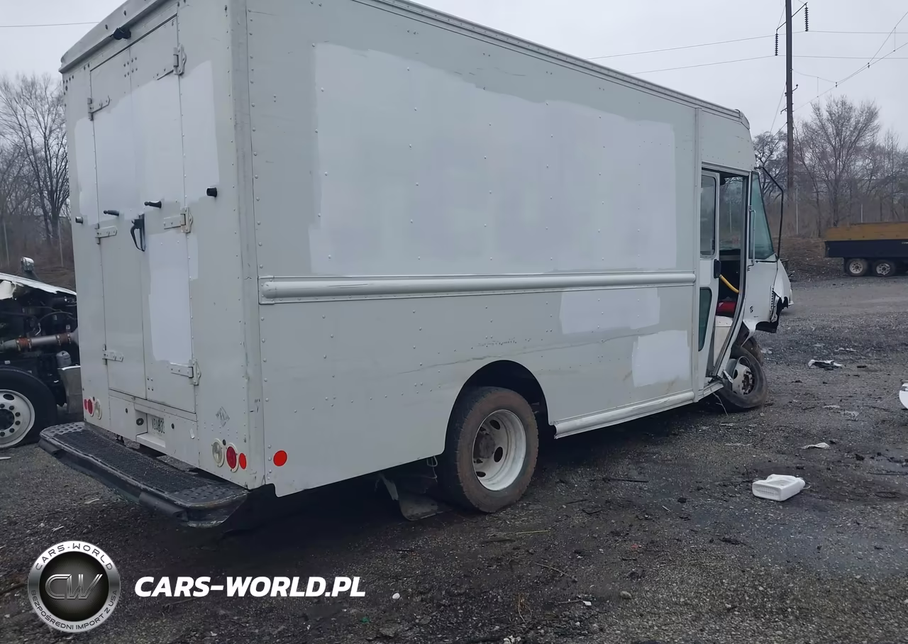 2014 Ford F-59 Commercial Stripped VIN:1F64F5KY6E0A15368 - 4