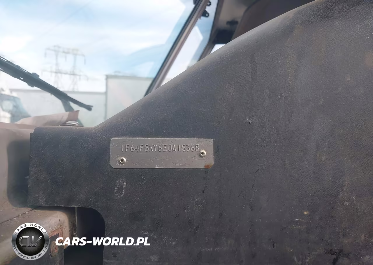 2014 Ford F-59 Commercial Stripped VIN:1F64F5KY6E0A15368 - 8