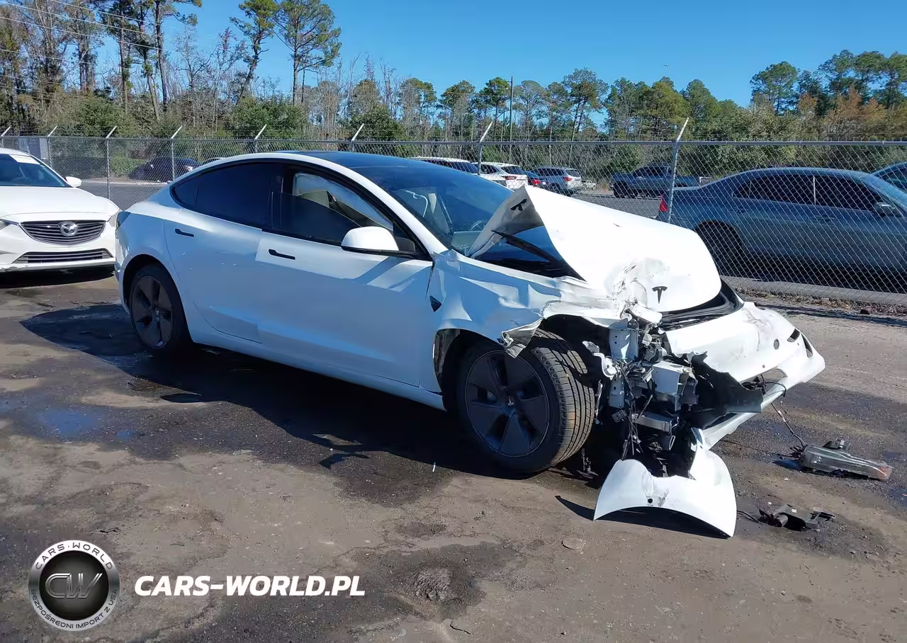 2022 Tesla Model 3 Long Range Dual Motor All-Wheel Drive