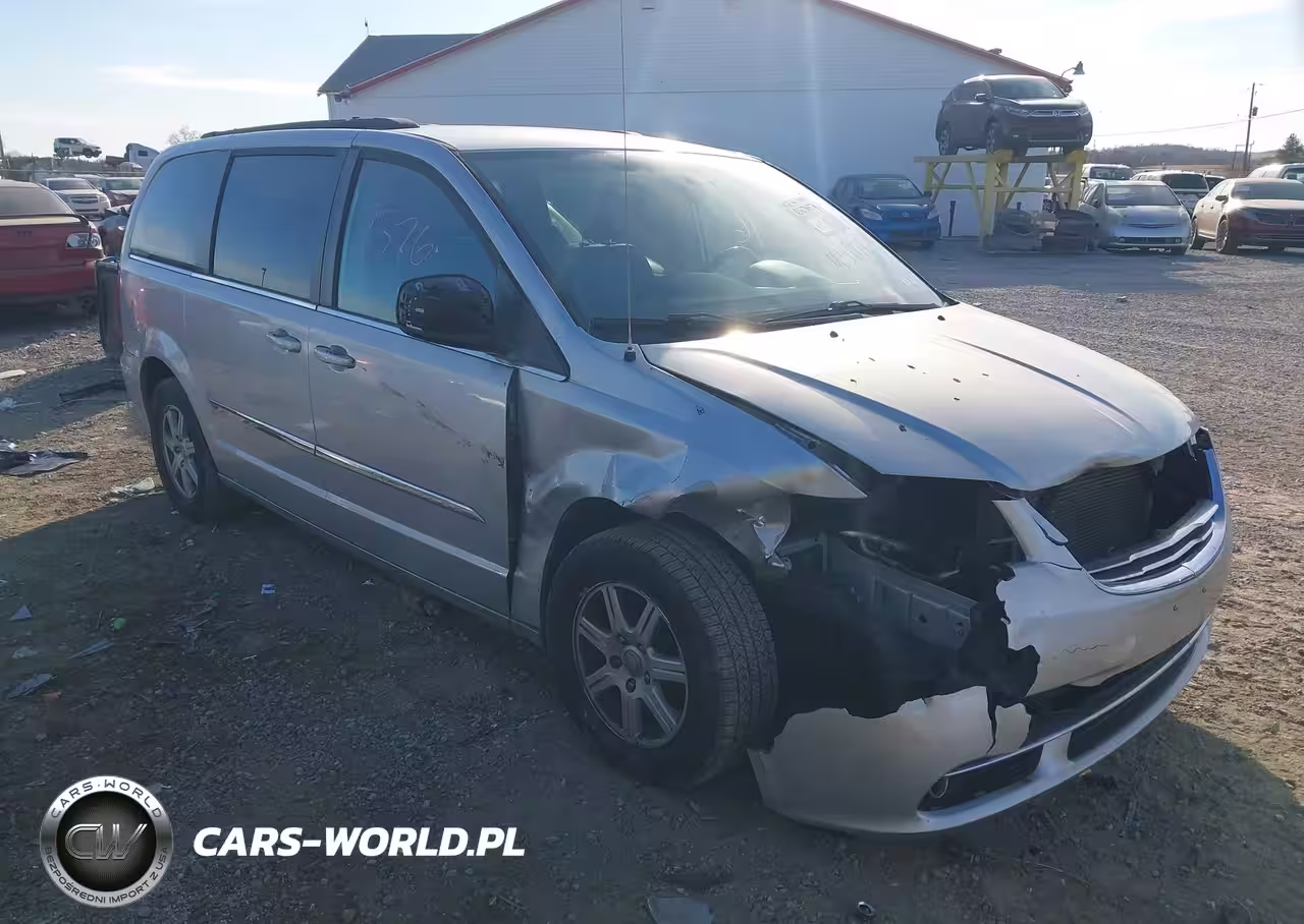 2012 Chrysler Town & Country Touring