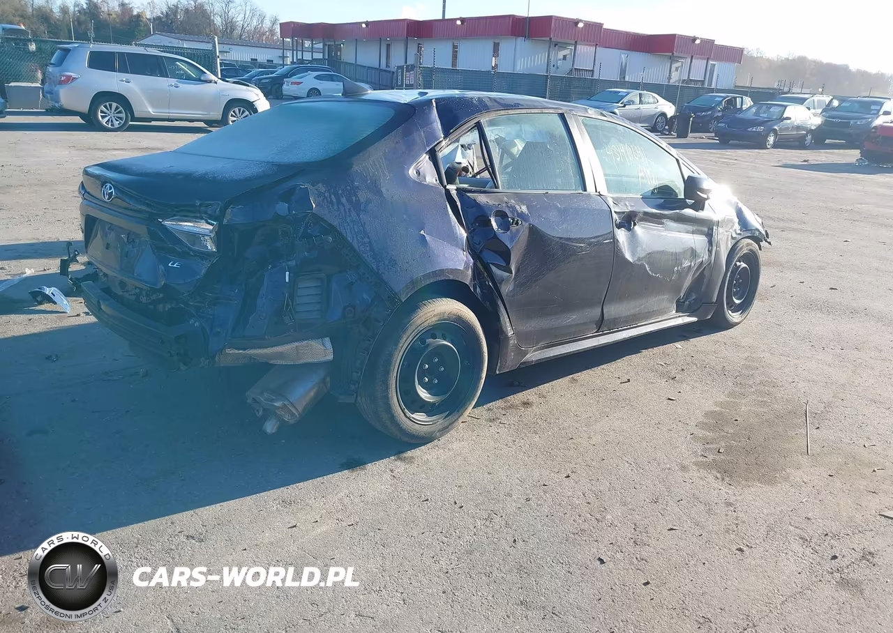 2022 Toyota Corolla Le VIN:5YFEPMAE3NP284790 - 4