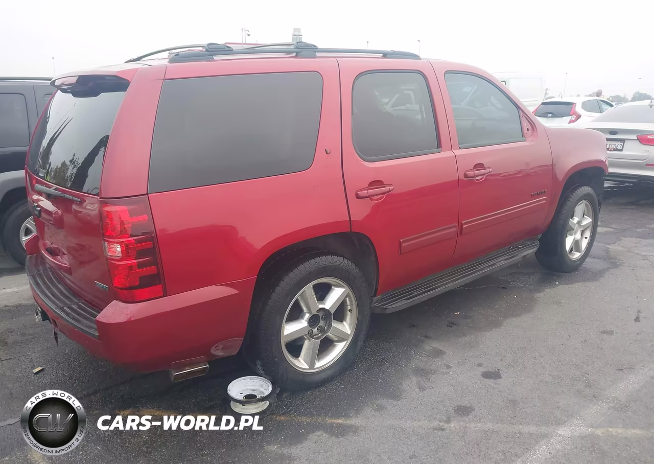 2012 Chevrolet Tahoe Lt VIN:1GNSCBE00CR216152 - 4
