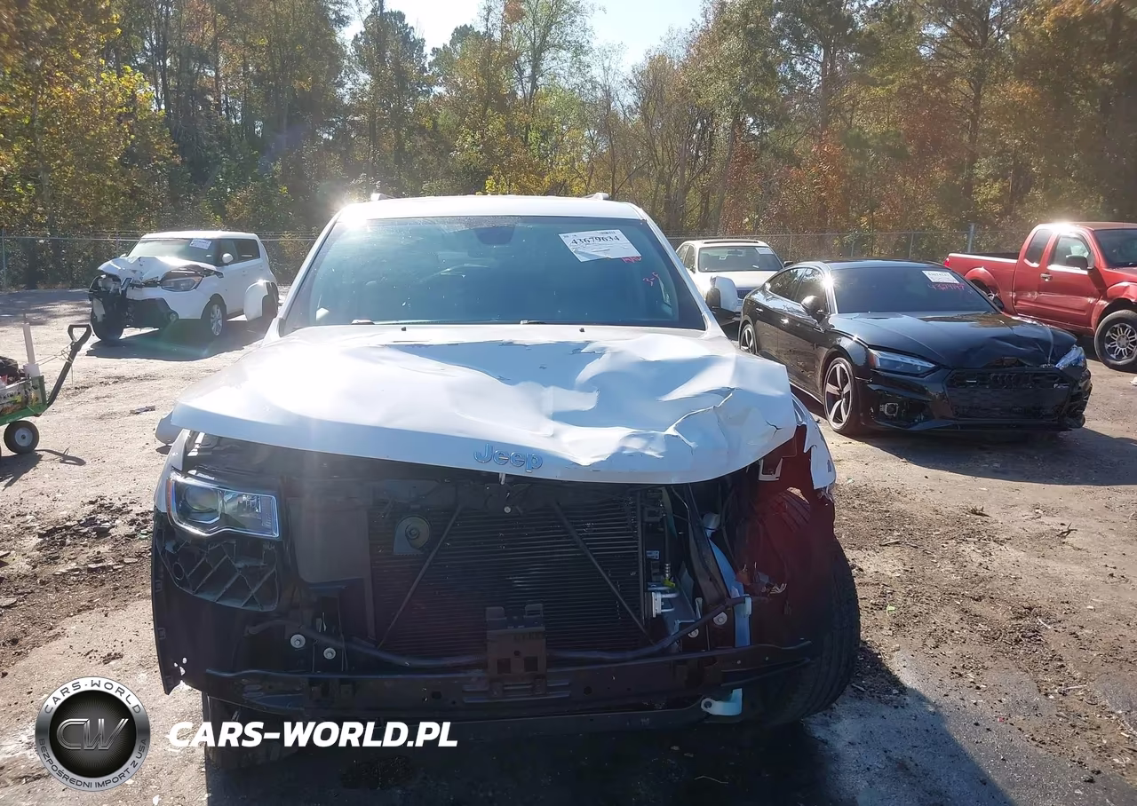 2021 Jeep Grand Cherokee Laredo E 4X2 VIN:1C4RJEAG3MC813950 - 13