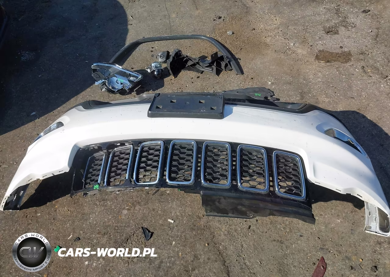 2021 Jeep Grand Cherokee Laredo E 4X2 VIN:1C4RJEAG3MC813950 - 18