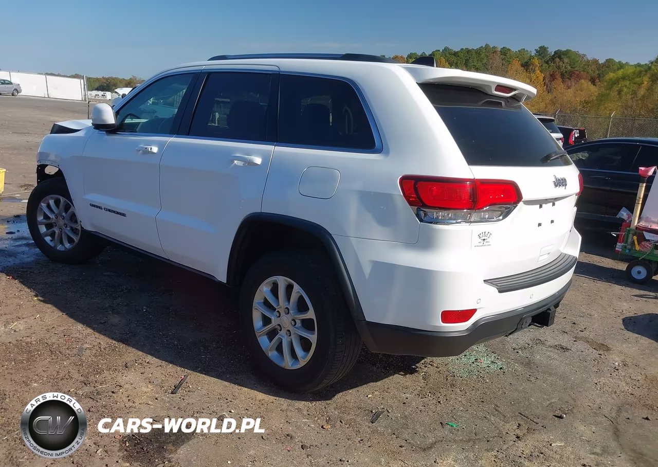 2021 Jeep Grand Cherokee Laredo E 4X2 VIN:1C4RJEAG3MC813950 - 3