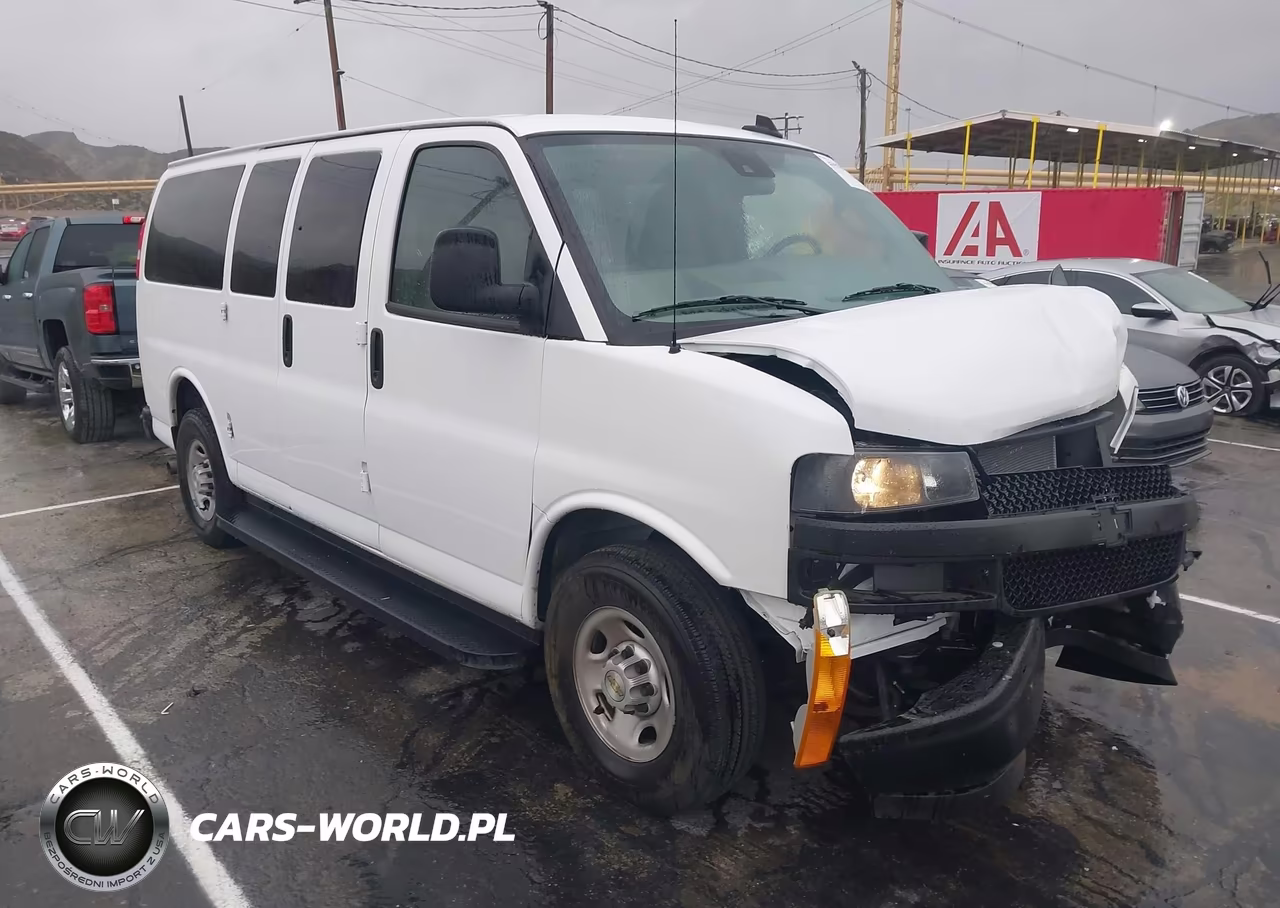 2025 Chevrolet Express Passenger Rwd 2500 Regular Wheelbase Ls – zdjęcie 1 z 17