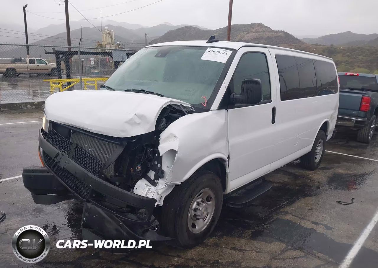 2025 Chevrolet Express Passenger Rwd 2500 Regular Wheelbase Ls VIN:1GAWGEFP4S1159844 - 2