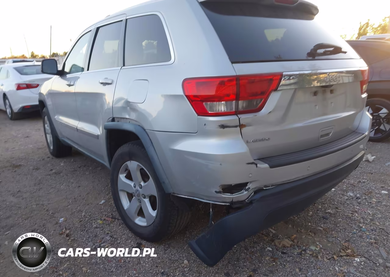 2012 Jeep Grand Cherokee Laredo VIN:1C4RJEAG5CC104015 - 6