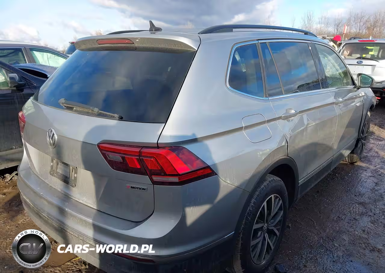 2020 Volkswagen Tiguan 2.0T Se-2.0T Se R-Line Black-2.0T Sel VIN:3VV2B7AX9LM003098 - 4