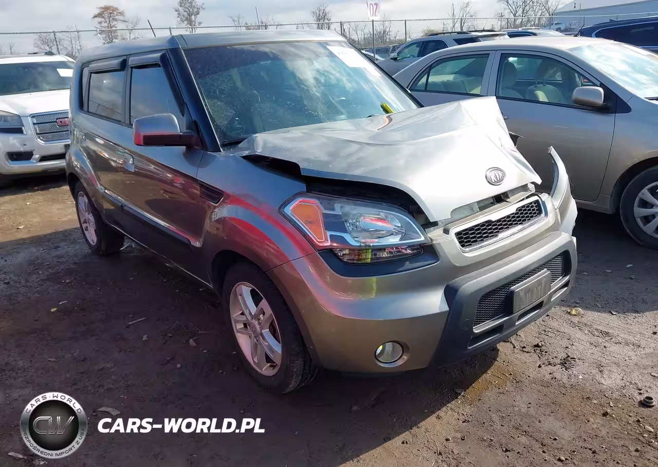 2010 Kia Soul +