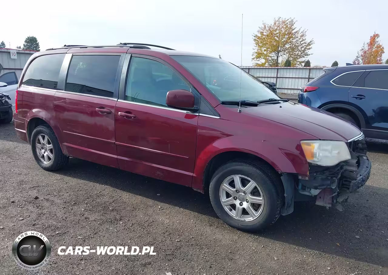 2008 Chrysler Town & Country Touring