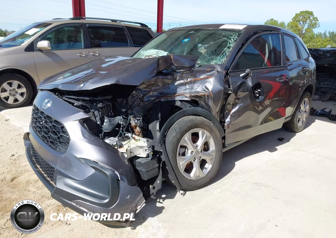 2024 Honda Hr-V Awd Lx VIN:3CZRZ2H3XRM702001 - 2