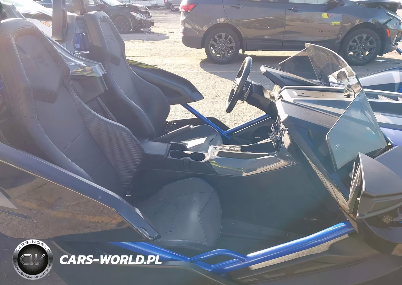 2021 Polaris Slingshot R-Le VIN:57XAARHBXM8144780 - 5
