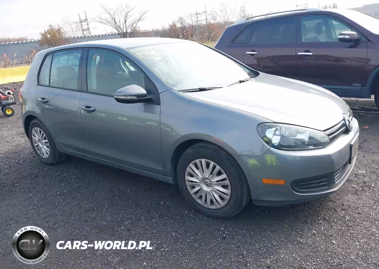 2012 Volkswagen Golf 2.5L 4-Door