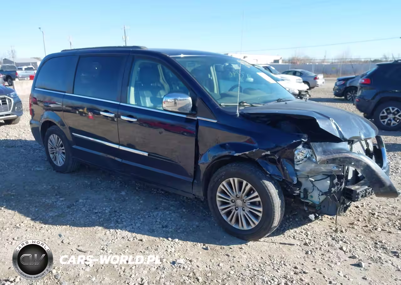 2015 Chrysler Town & Country Touring-L