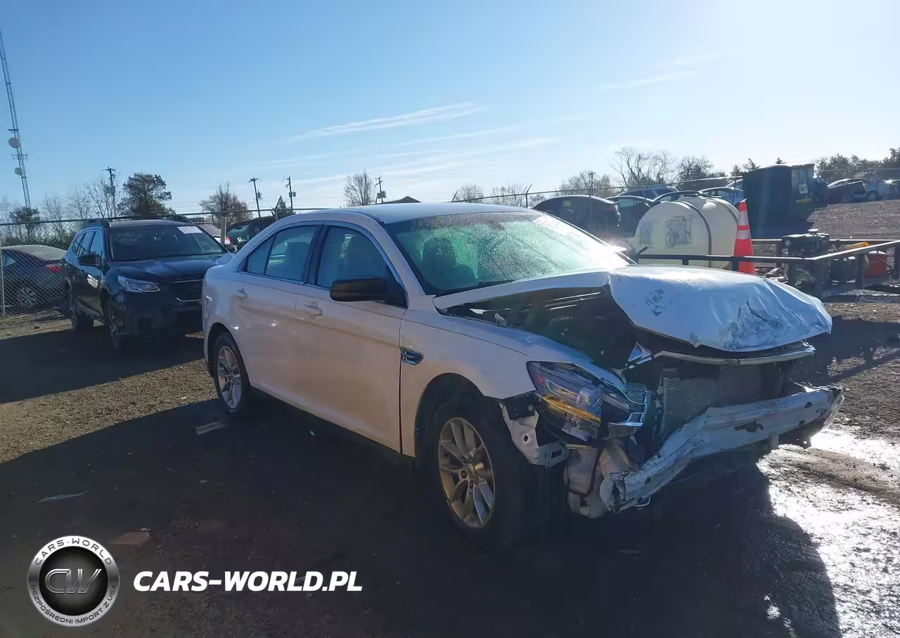2014 Ford Taurus Se