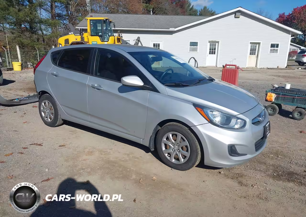 2013 Hyundai Accent Gs