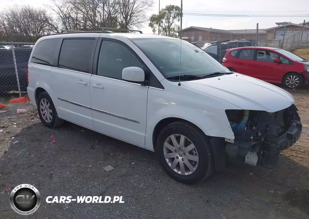 2015 Chrysler Town & Country Touring