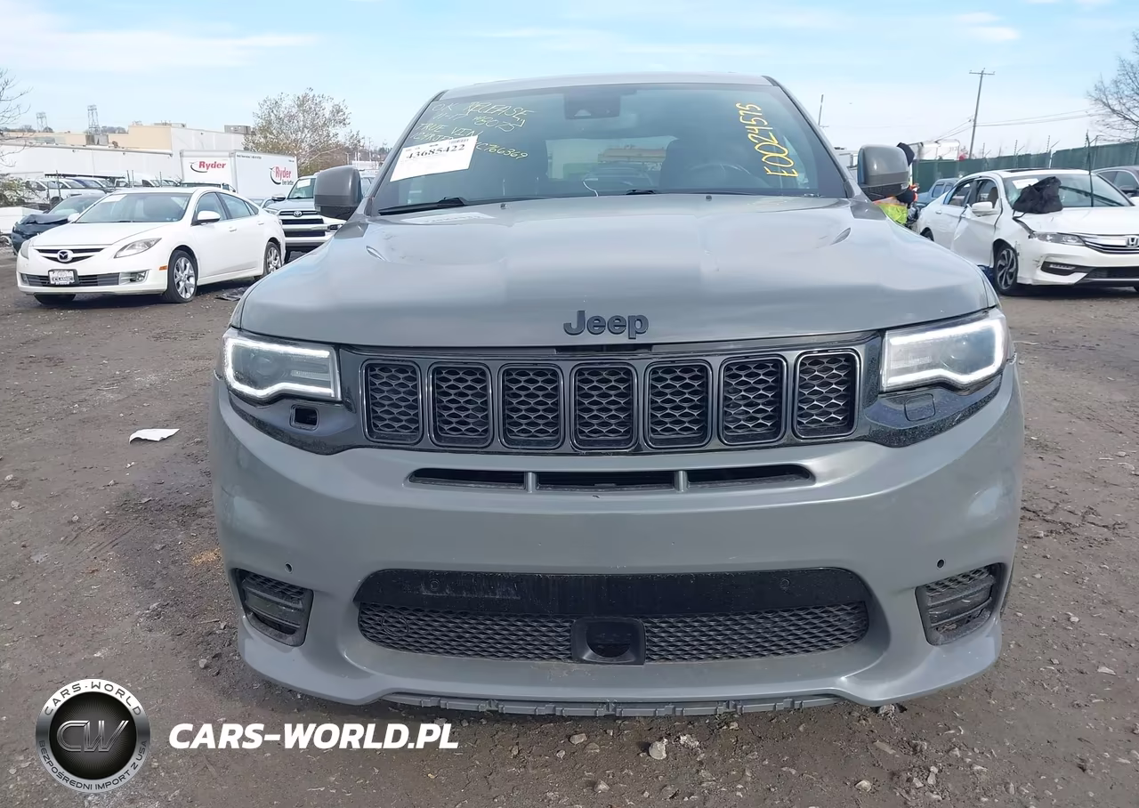 2019 Jeep Grand Cherokee Srt VIN:1C4RJFDJ2KC766369 - 17