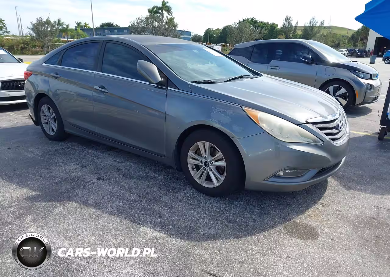 2013 Hyundai Sonata Gls