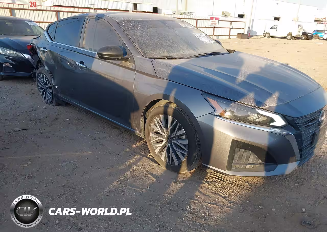 2024 Nissan Altima Sv Fwd