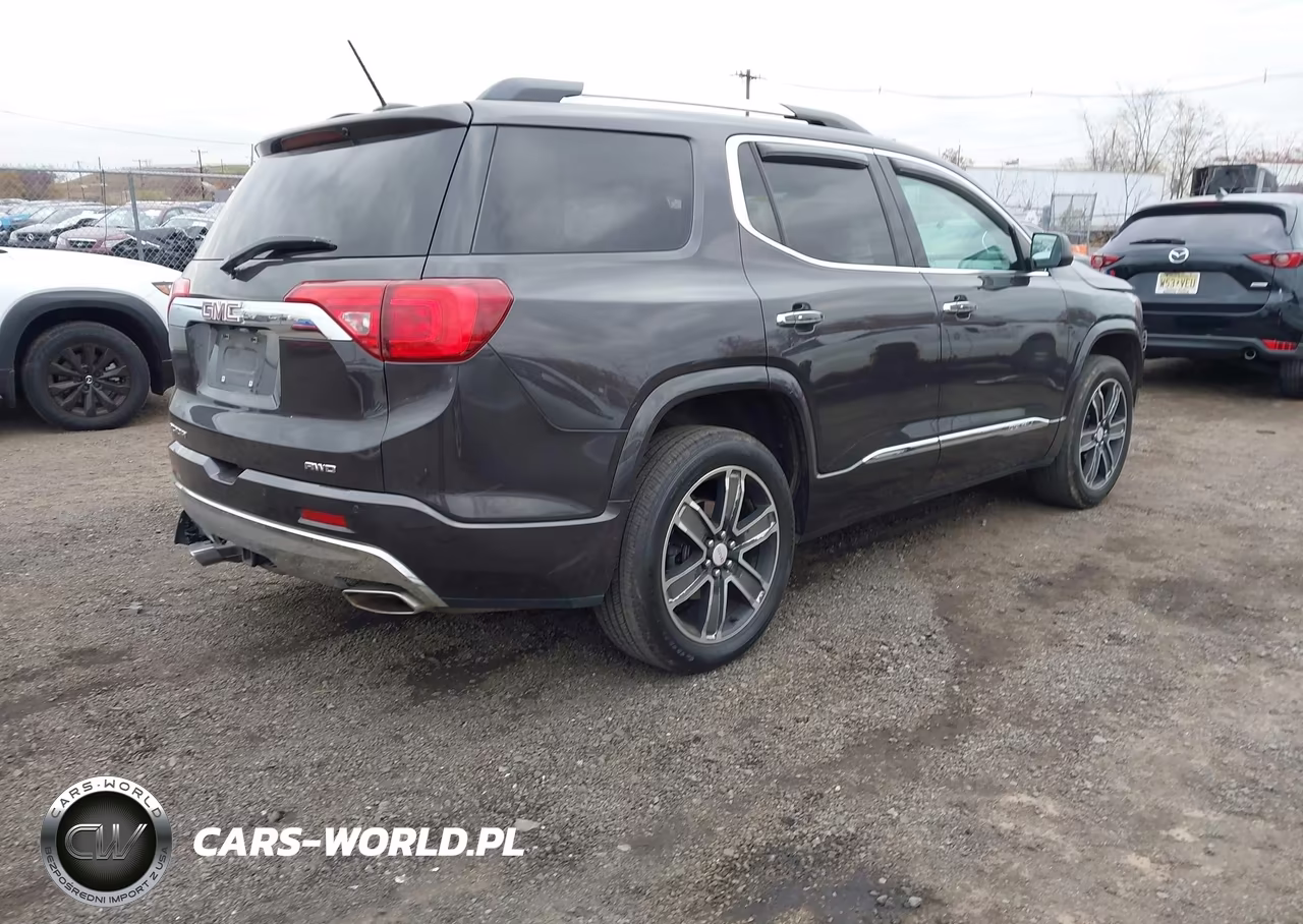 2017 GMC Acadia Denali VIN:1GKKNXLS8HZ120415 - 4
