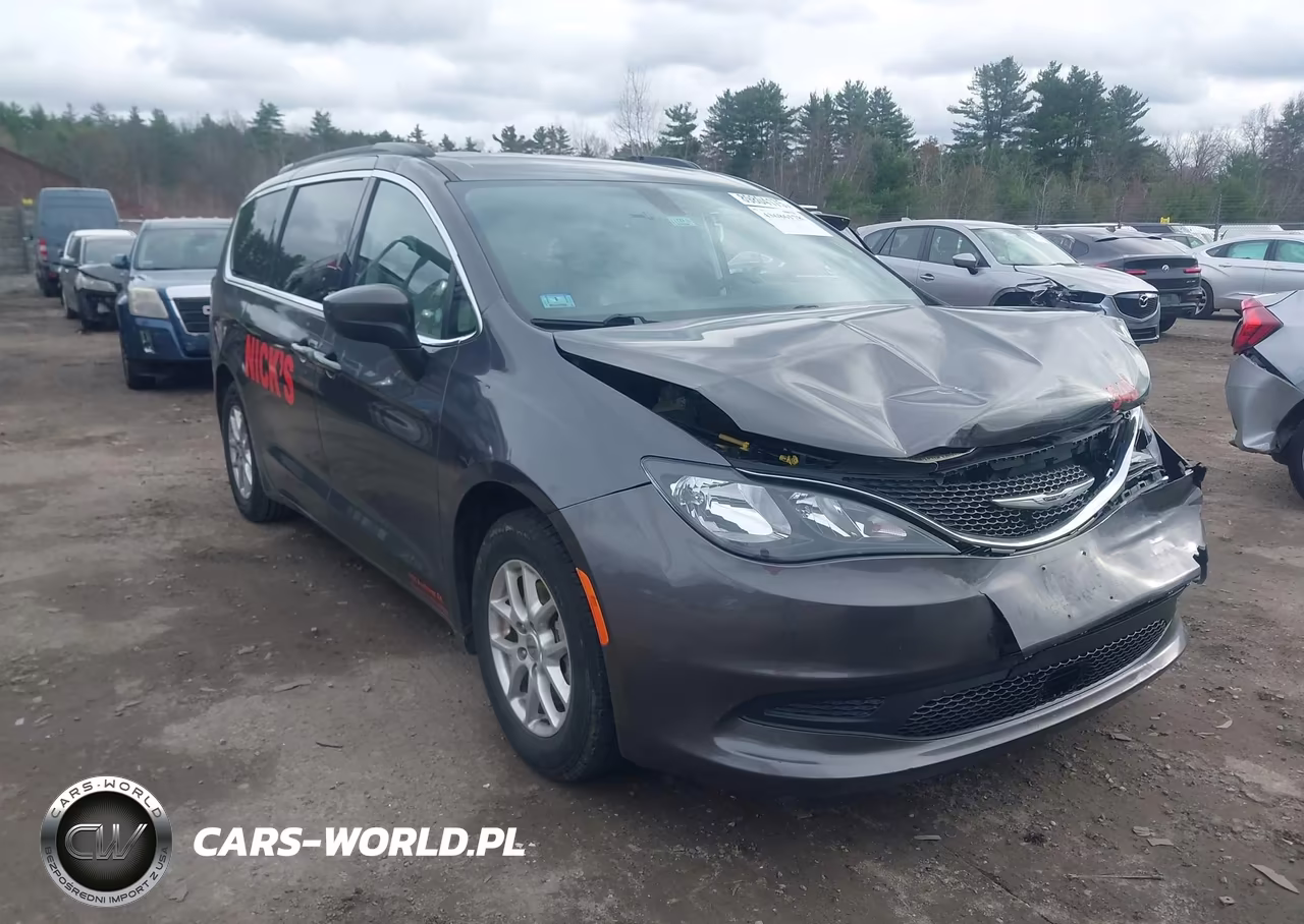 2021 Chrysler Voyager Lxi
