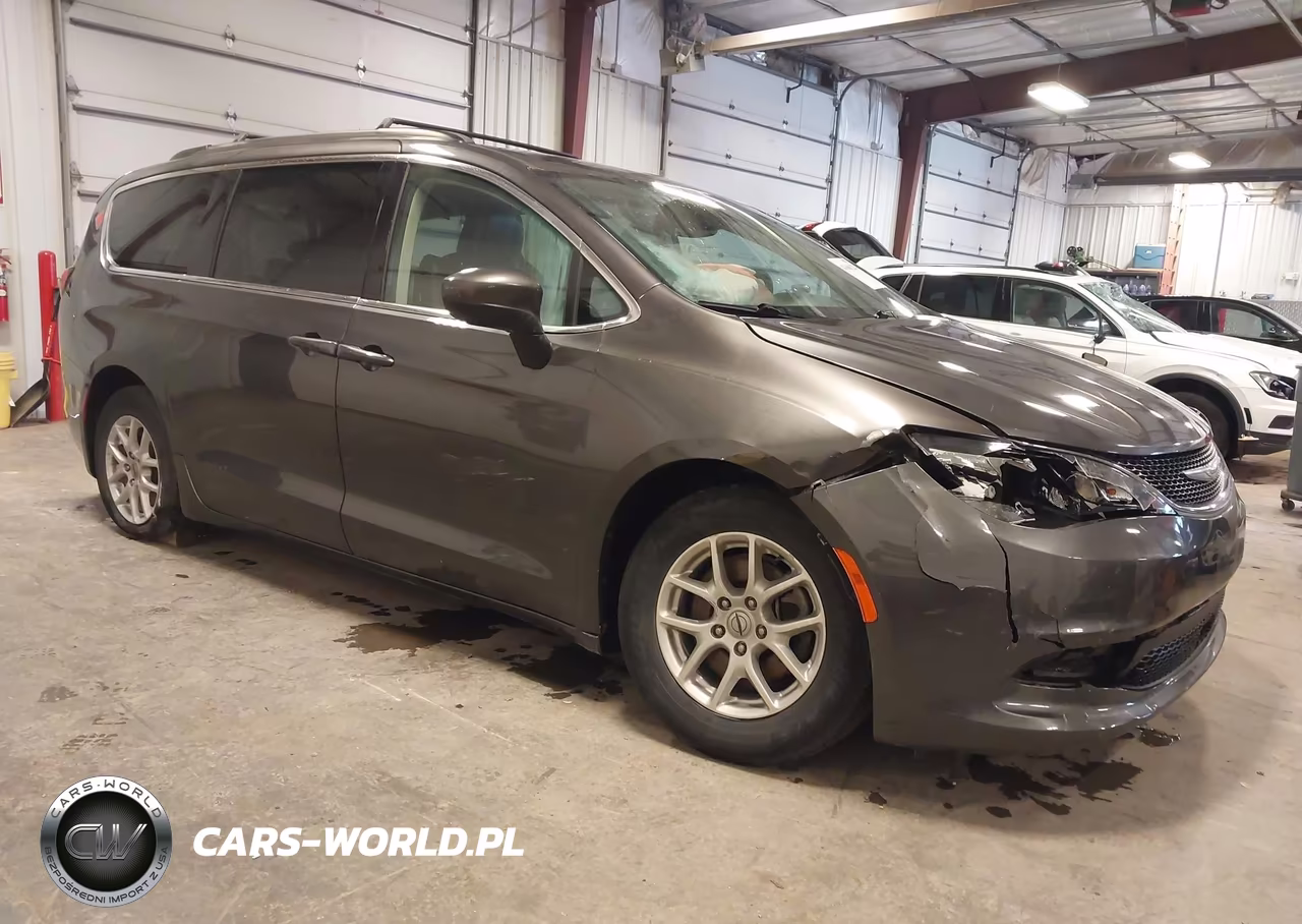 2021 Chrysler Voyager Lxi